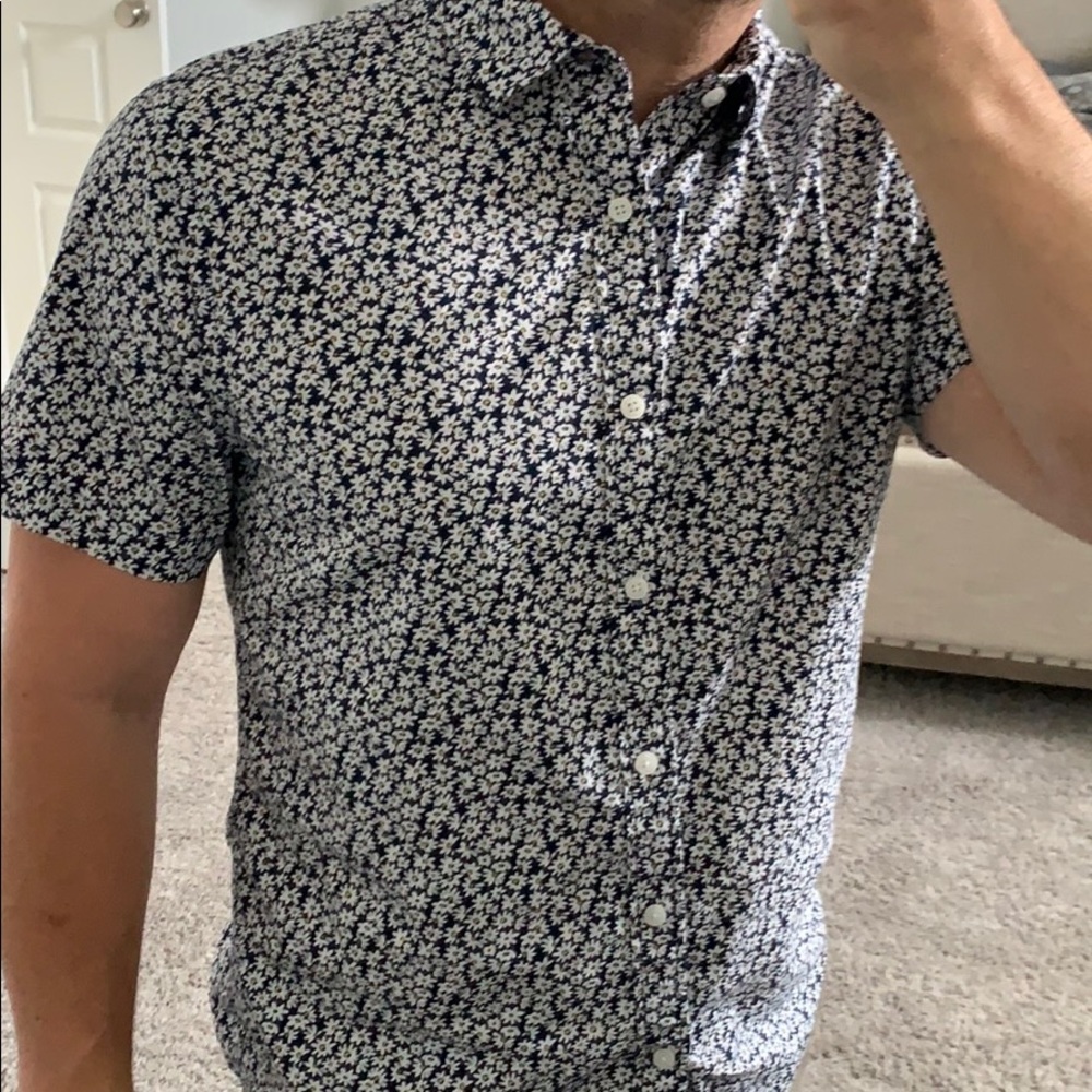 Express floral print SS button up